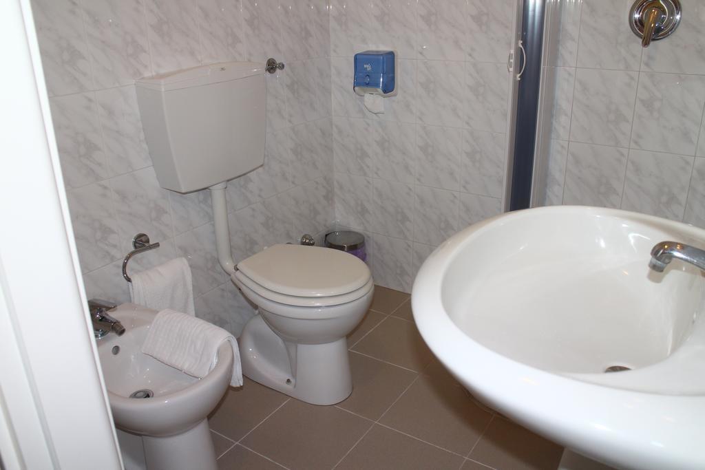 Affittacamere La Spezia Inn Ngoại thất bức ảnh