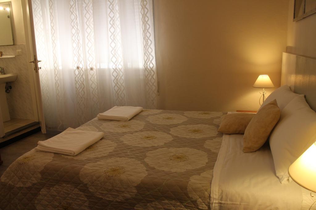 Affittacamere La Spezia Inn Ngoại thất bức ảnh